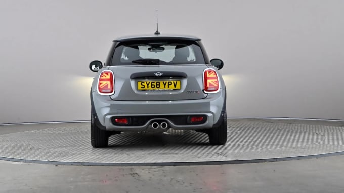 2018 Mini Hatch