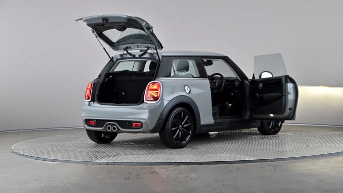 2018 Mini Hatch