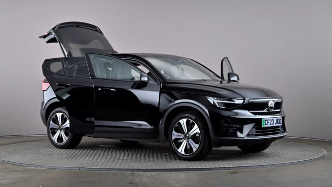 2023 Volvo C40