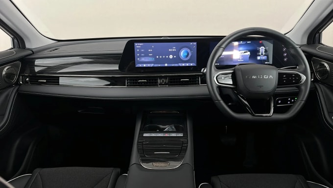 2025 Omoda 5