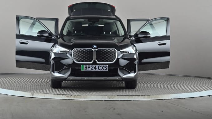 2024 BMW Ix1