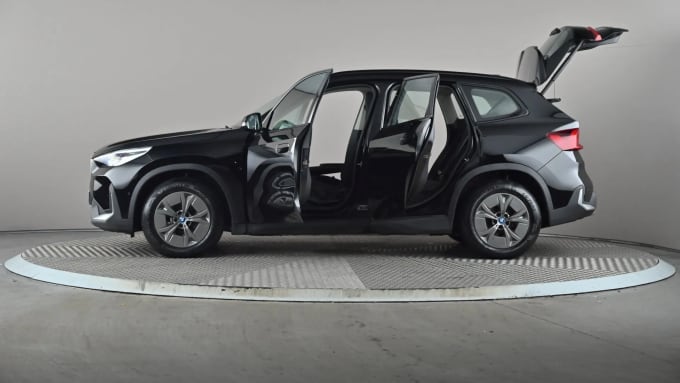 2024 BMW Ix1