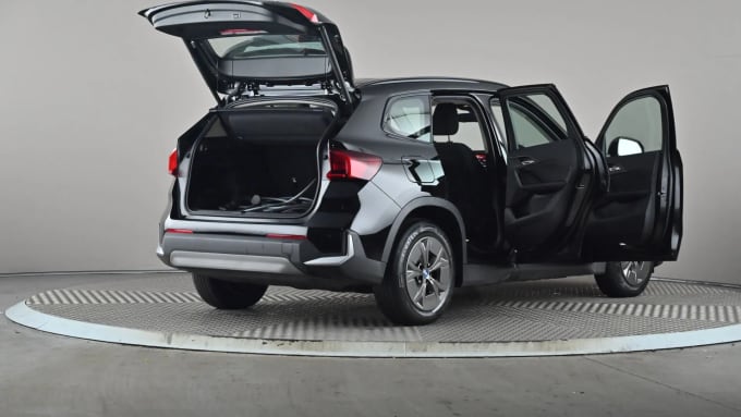 2024 BMW Ix1