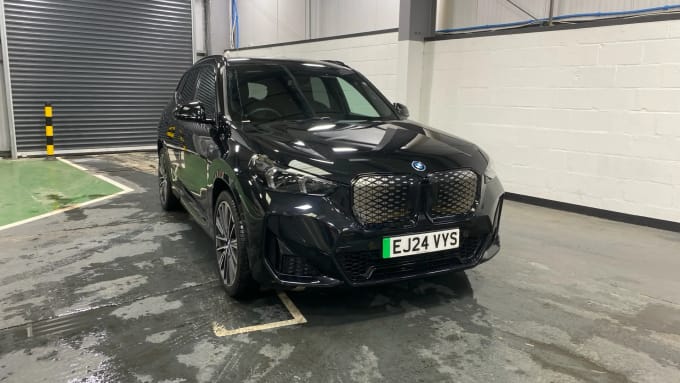 2024 BMW Ix1