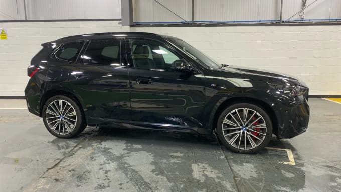 2024 BMW Ix1