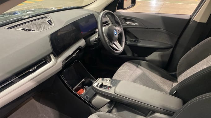 2024 BMW Ix1