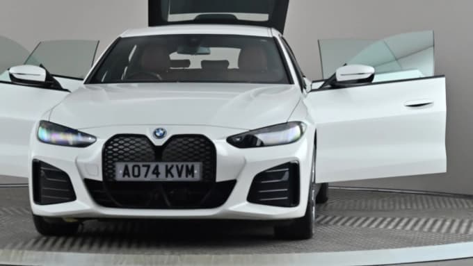 2024 BMW I4