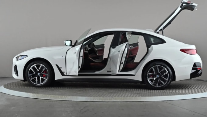 2024 BMW I4