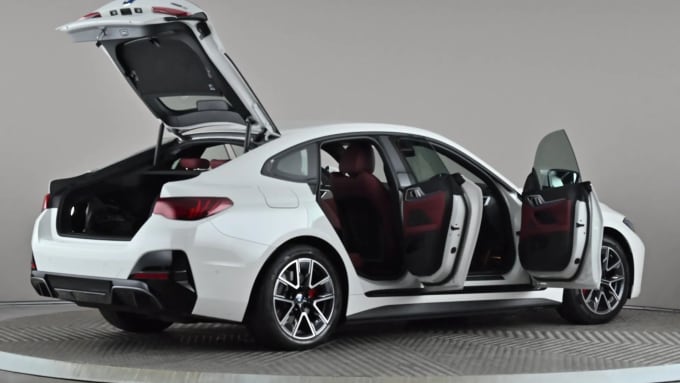 2024 BMW I4