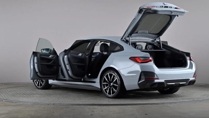 2024 BMW I4