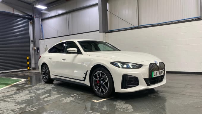 2024 BMW I4