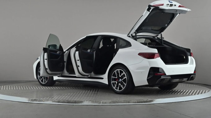 2024 BMW I4