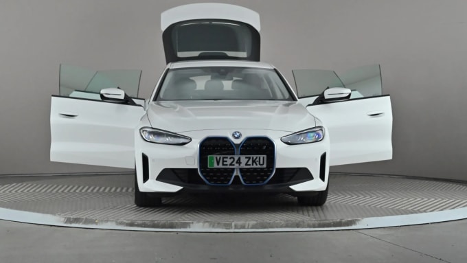 2024 BMW I4