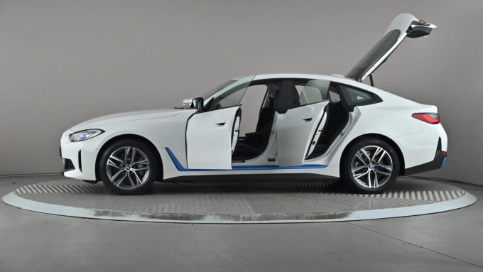 2024 BMW I4
