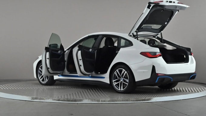 2024 BMW I4