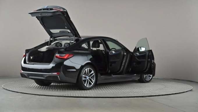 2024 BMW I4