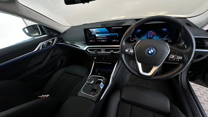 2024 BMW I4