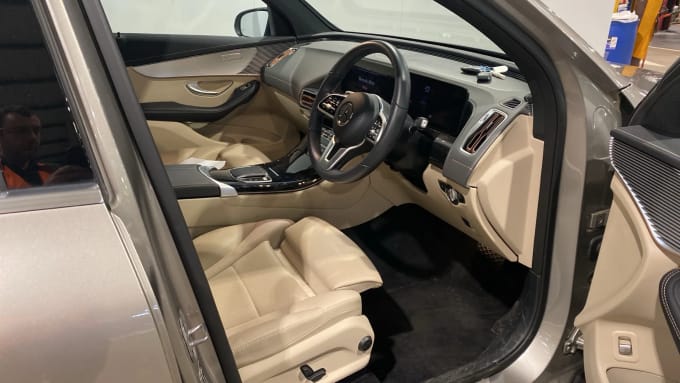2022 Mercedes-benz Eqc