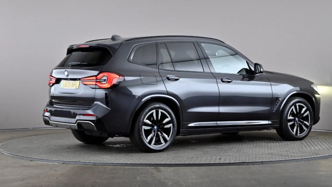 2022 BMW Ix3