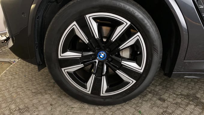 2022 BMW Ix3
