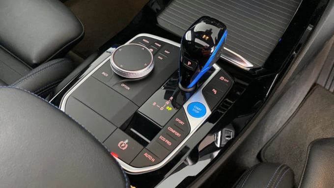 2022 BMW Ix3
