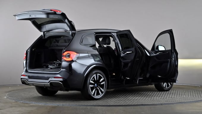 2022 BMW Ix3