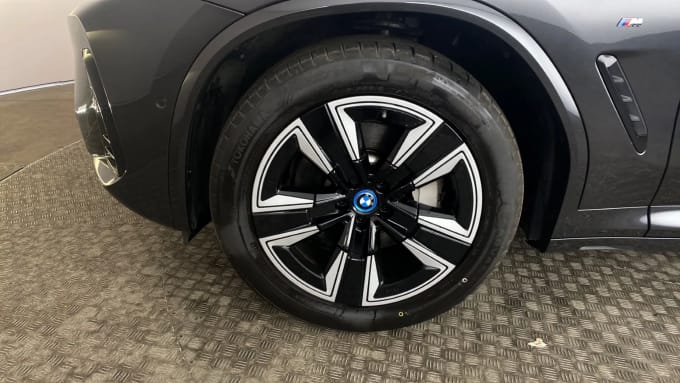 2022 BMW Ix3