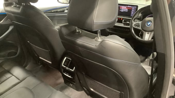 2022 BMW Ix3