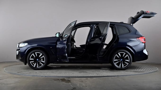 2022 BMW Ix3