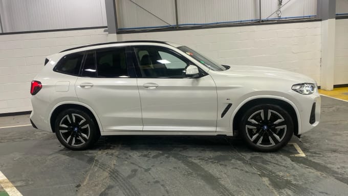 2022 BMW Ix3