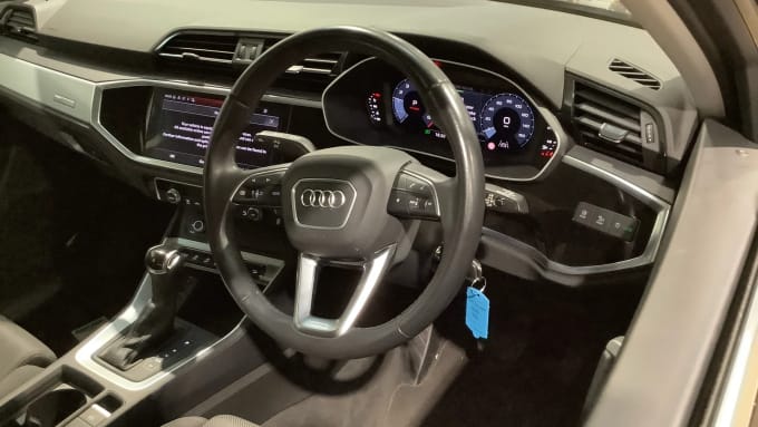 2021 Audi Q3