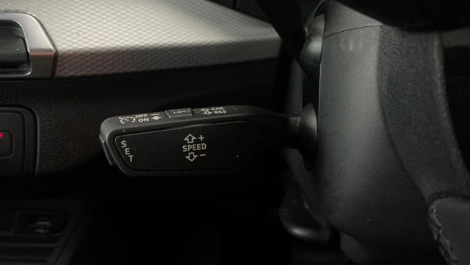 2022 Audi Q2