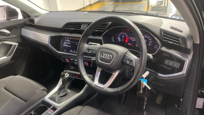 2021 Audi Q3
