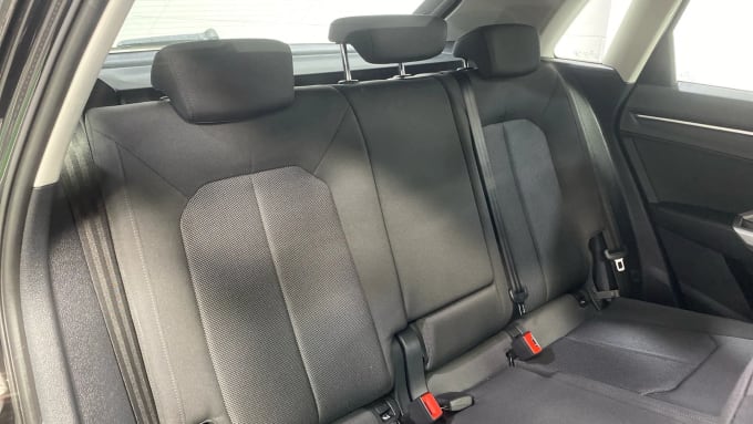 2021 Audi Q3