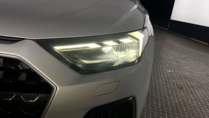 2022 Audi A1