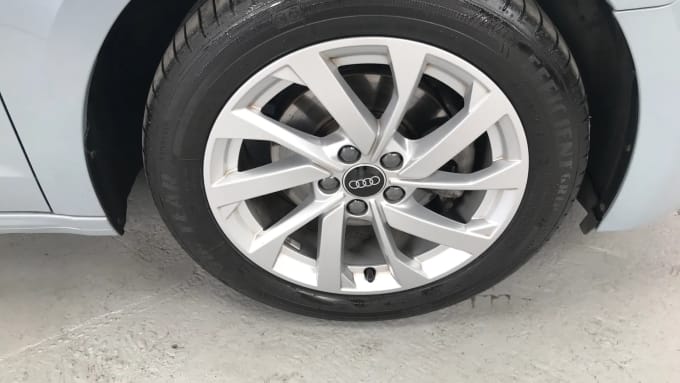 2022 Audi A1