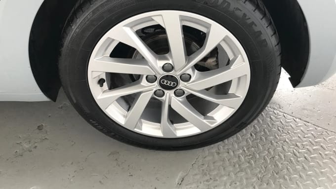 2022 Audi A1