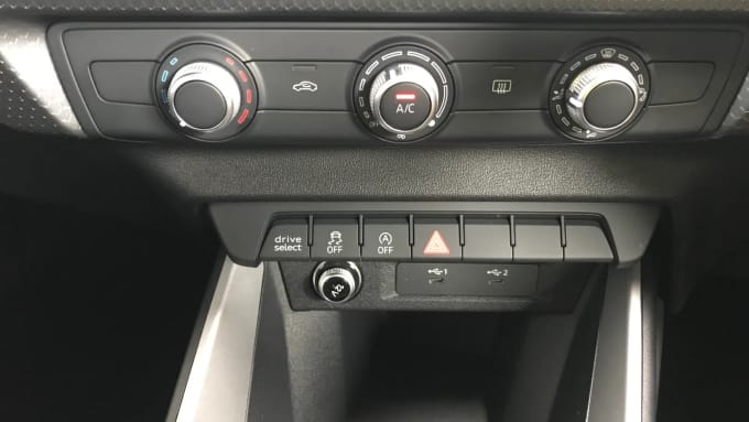 2022 Audi A1
