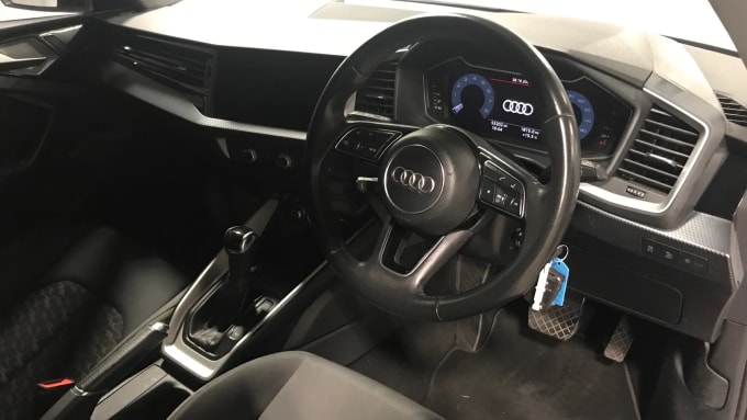 2019 Audi A1