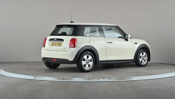 2021 Mini Hatch