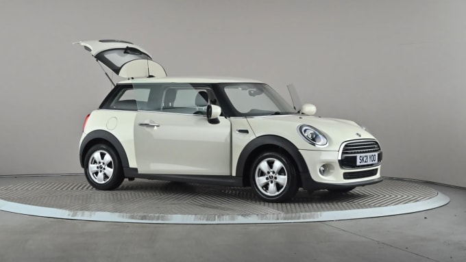2021 Mini Hatch