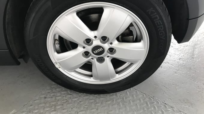 2021 Mini Hatch