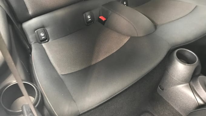 2021 Mini Hatch