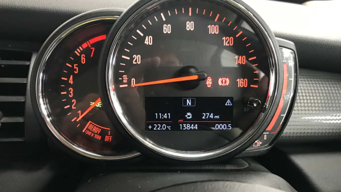 2021 Mini Hatch