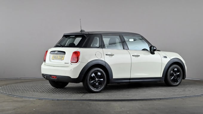 2018 Mini Hatch