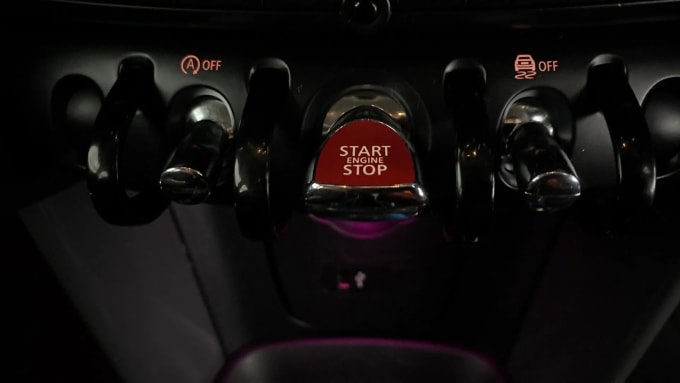 2018 Mini Hatch