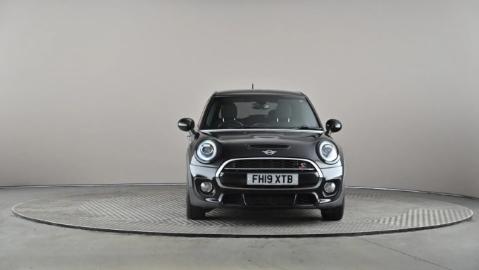 2019 Mini Hatch