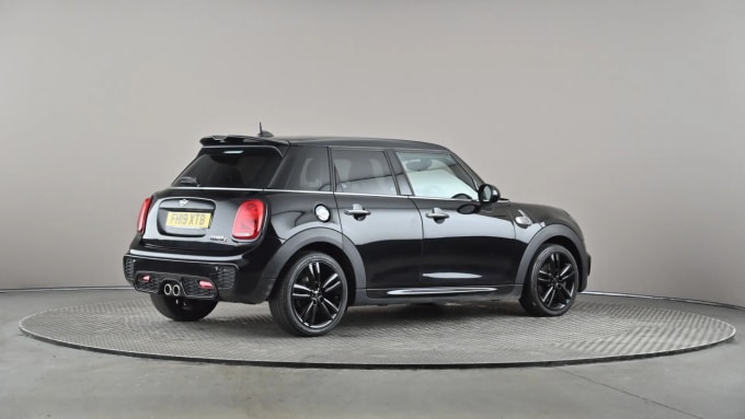 2019 Mini Hatch