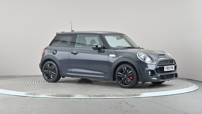 2019 Mini Hatch
