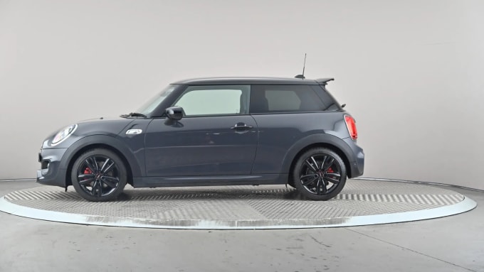 2019 Mini Hatch